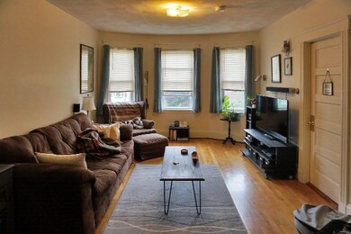 381 Crescent St unit 2, Waltham, MA 02453 - photo 5