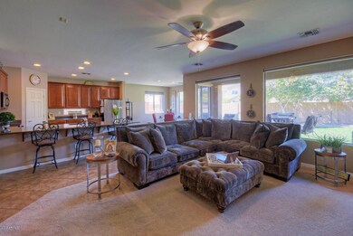 5524 W Rowel Rd Phoenix AZ-large-006-14-