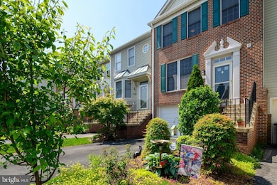 7918 Brightmeadow Ct, Ellicott City, MD 21043 - photo 3