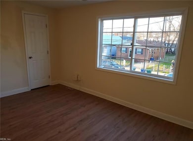 716 31st St unit B, Newport News, VA 23607 - photo 4