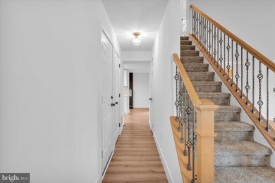 23 Hamilton St, Swedesboro, NJ 08085 - photo 3