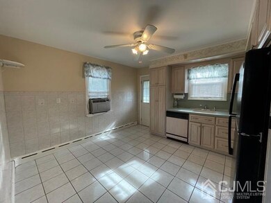 15 Olive St, Fords, NJ 08863 - photo 4