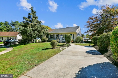 304 Crestview Ct, Westminster, MD 21158 - photo 5