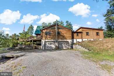 287 Hamilton Ln, Berkeley Springs, WV 25411 - photo 3