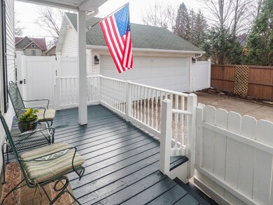 216 N. Sycamore, Marshall (103 of 33)