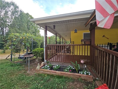 254 Crystal Ln, Pickens, SC 29671 - photo 4