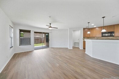 9142 Canter Horse, San Antonio, TX 78254 - photo 6