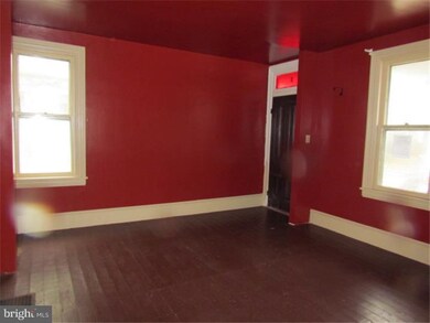 67 7th St, Salem, NJ 08079 - photo 3