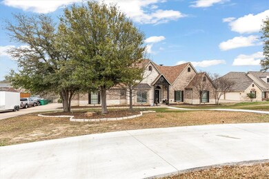1505 Bentwater Pkwy, Granbury, TX 76049 - photo 3