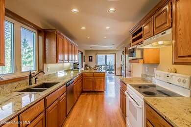 9Kitchen IMG_4671-HDR