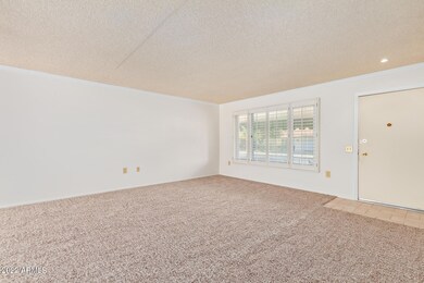 18225 N 99th Dr, Sun City, AZ 85373 - photo 4