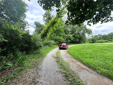 0 Holly Aly unit 1724982, Brownsville, PA 15475 - photo 4