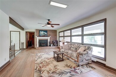 102 Loving St, Louisa, VA 23093 - photo 3