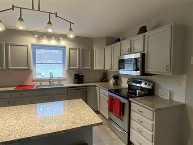 76 Ledgewood Rd, Claremont, NH 03743 - photo 5