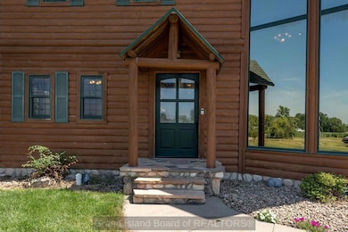 1910 9th St, Aurora, NE 68818 - photo 5