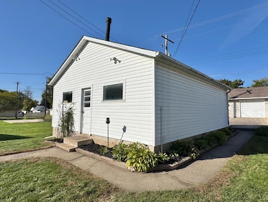 1738 W 6th St, Red Wing, MN 55066 - photo 2