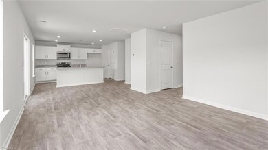 *Photos are of model home and are for representational purposes only.