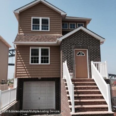 15 Bayonne Ct, Staten Island, NY 10302 - photo 2