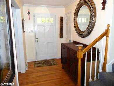 Foyer - Hardwoods , entry foyer
