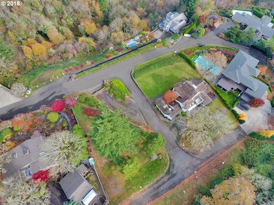 1776 Skyland Dr, Lake Oswego, OR 97034 - photo 2