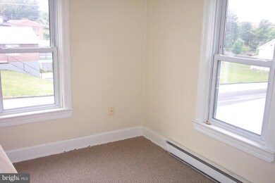 7856 Mentzer Gap Rd, Waynesboro, PA 17268 - photo 5