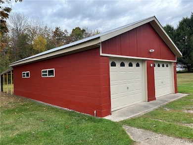 8711 Davidson Rd unit INT, Rome, NY 13440 - photo 3