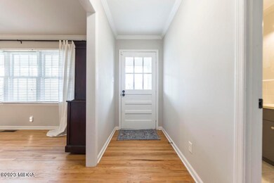 1317 Normandy Rd 9
