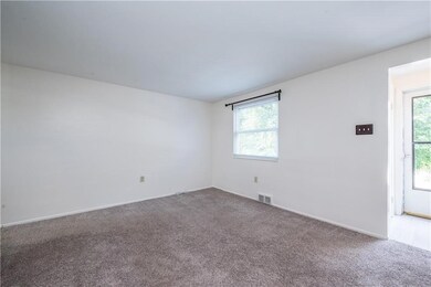 334 Moon Clinton Rd unit B, Coraopolis, PA 15108 - photo 7