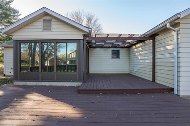 deck & pergola off the sunroom