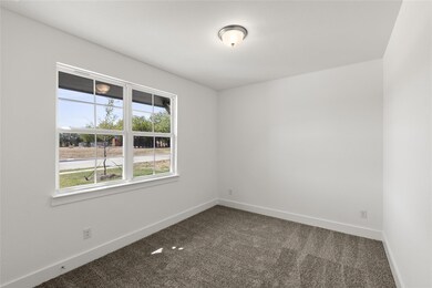 1417 Red Barn Rd, Gainesville, TX 76240 - photo 4