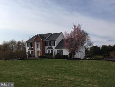 41 Whitcomb Rd, East Windsor, NJ 08520 - photo 2