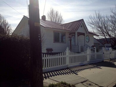 508 Upham St, Klamath Falls, OR 97601 - photo 2