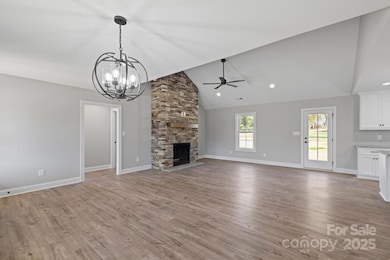 2583 Wallace Acres Ln, Lincolnton, NC 28092 - photo 3