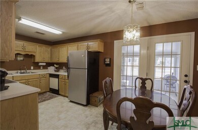 Large kitchen