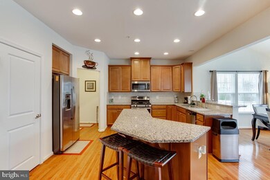 11884 Sidd Finch St, Waldorf, MD 20602 - photo 5