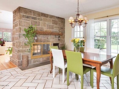 104 Stonehedge Dr N, Greenwich, CT 06831 - photo 7