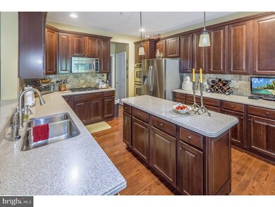 221 Excalibur Dr unit 34, Newtown Square, PA 19073 - photo 7