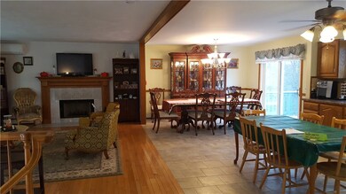 33 Brook Farm Rd S, Wakefield, RI 02879 - photo 4