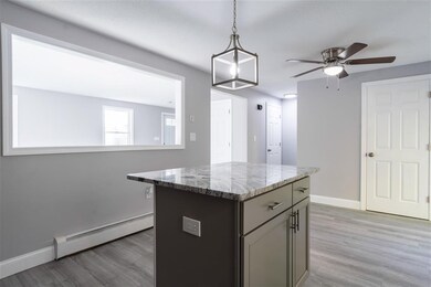 12B Lenny Ln unit B, Hudson, NH 03051 - photo 7