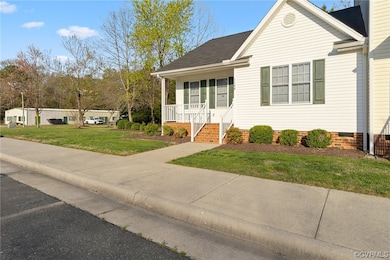 1159 Settlers Landing Dr unit 31, Tappahannock, VA 22560 - photo 3