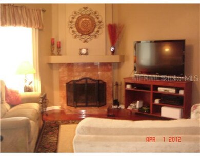 1035 Palm Cove Dr, Orlando, FL 32835 - photo 5