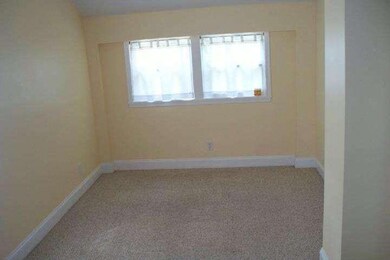 1349 E Prospect Ave, North Wales, PA 19454 - photo 4