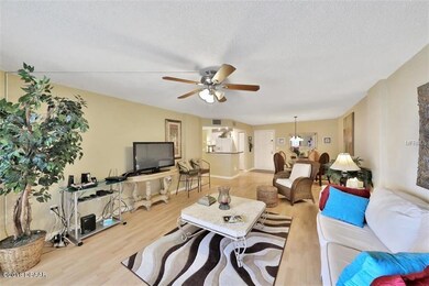 Living Rm