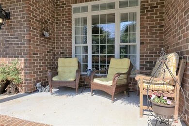 161 Upper Oak Dr, Statesville, NC 28625 - photo 6