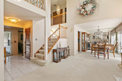 133 White Branch Ct S unit 539, Schaumburg, IL 60194 - photo 6