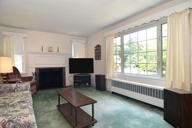 18 George St, Warwick, RI 02888 - photo 2