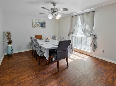 4001 Ashwood Dr, Pearland, TX 77584 - photo 3