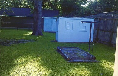 1212 Houston St, Rosenberg, TX 77471 - photo 4