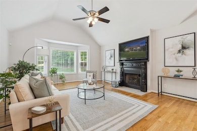 11-112 Cedarwood Ct-011