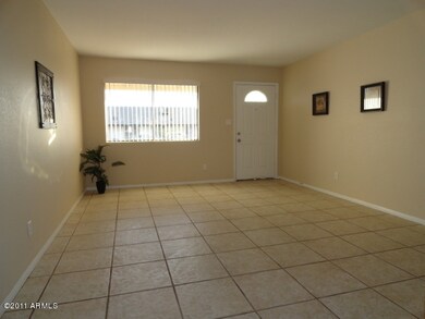 Entry / Living Room